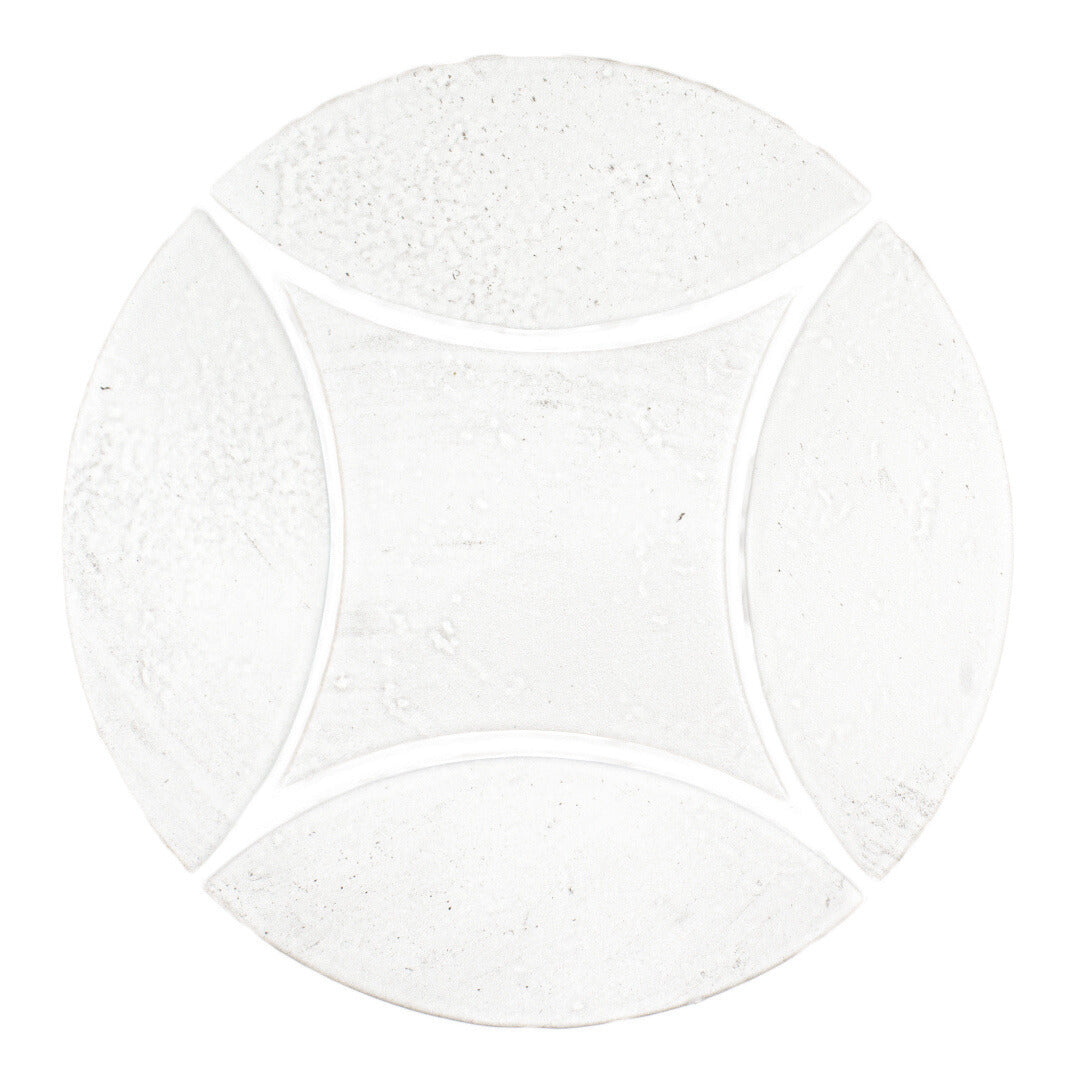 Arc White